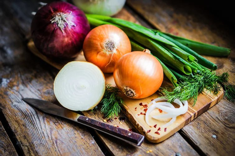 Ce tip de ceapă este mai bine să includeți în dieta dumneavoastră